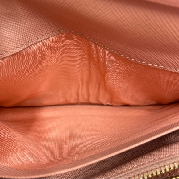 Prada Saffiano Bow Wallet on Chain - Picture 6 of 15